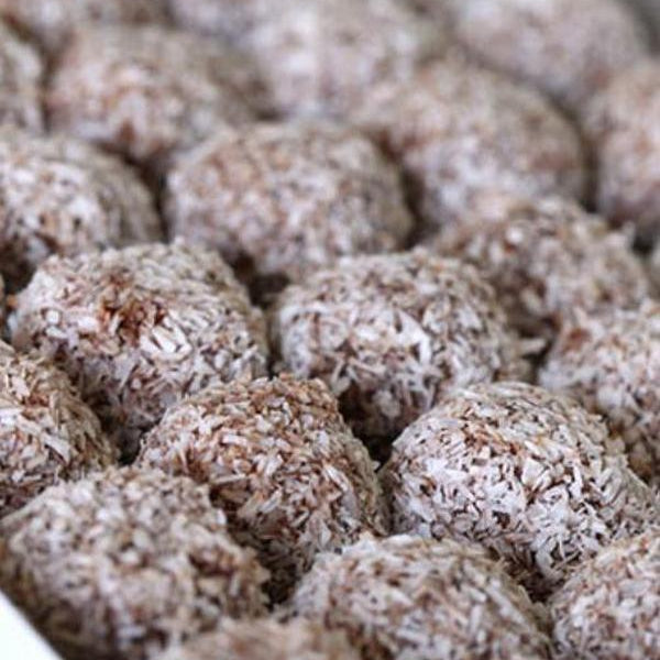 Rum & Baileys Balls