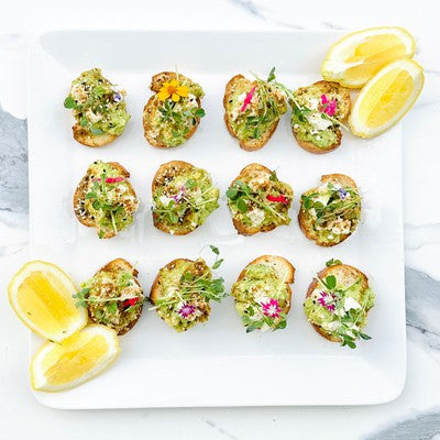 Colorful Mini Toasts Avocado smash mini toasts with Meredith goats cheese & dukkah - Gluten ...