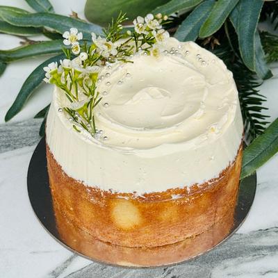 Vanilla Bean Cake with Italian Buttercream - Rosalie Gourmet Market