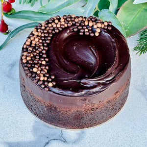 Classic Chocolate Fudge Cake