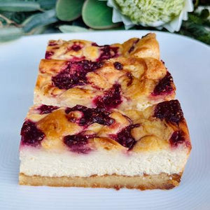 Raspberry Cheesecake Slice (GF) - Rosalie Gourmet Market
