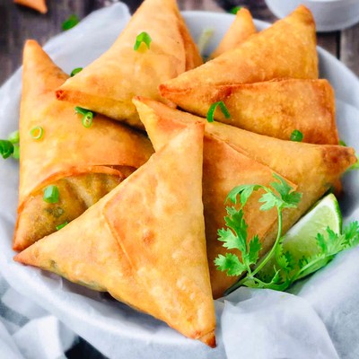 Malaysian Chicken Curry Samosas | Rosalie Gourmet Market