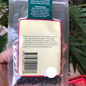 Herbies - Pepperberries Whole (Australian Native Pepper Berries Air-Dried) 15g - Rosalie Gourmet Market